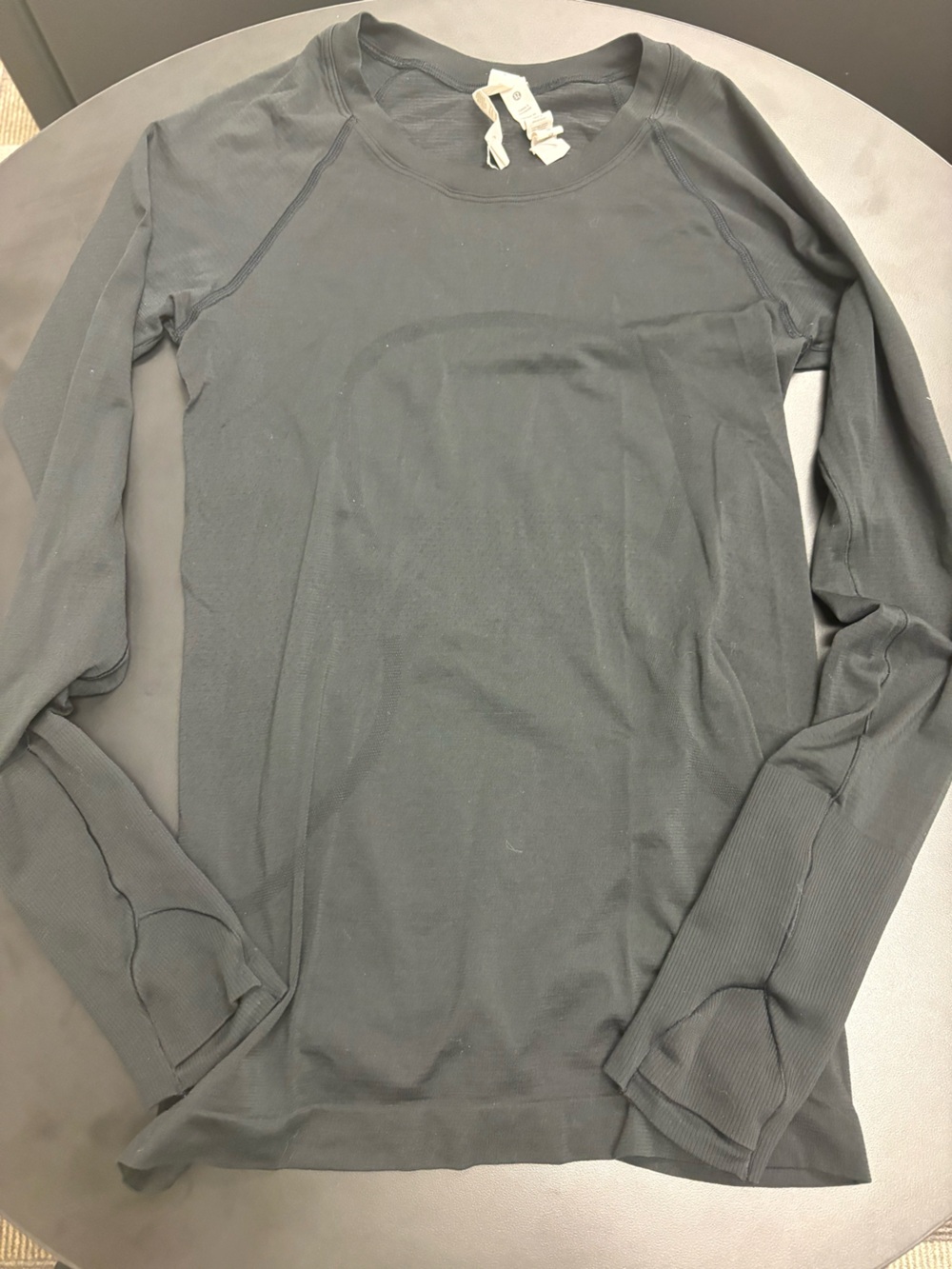 lululemon athletica Women’s Long-Sleeve Crewneck Shirt - black